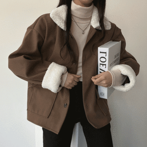[귀여워/가격대비굿!] 몽스 양털 배색 숏 코트 자켓 (3color) - 더핑크